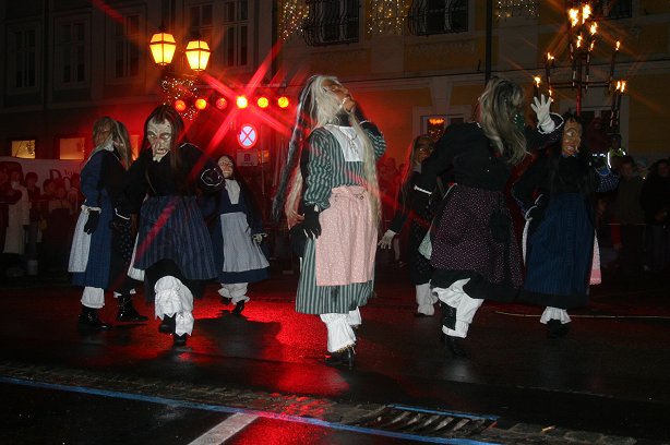 wels14.jpg (56368 Byte)
